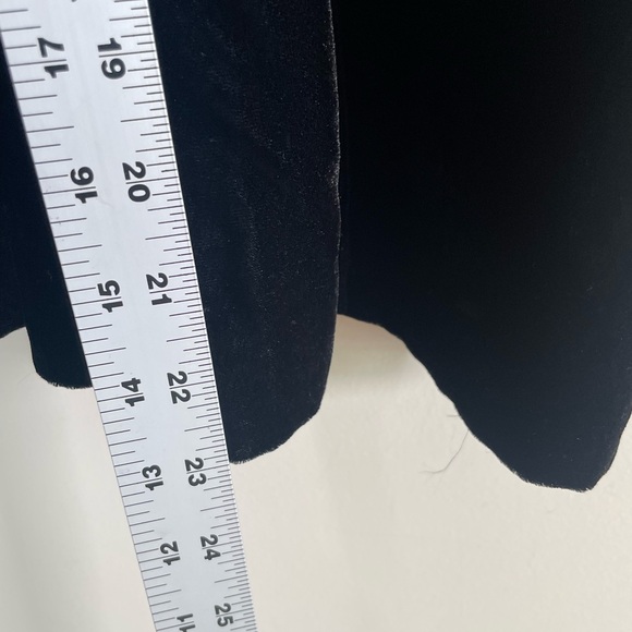 & Other Stories black velvet wide leg crop high waist culottes pants Women’s 4 - Picture 12 of 16